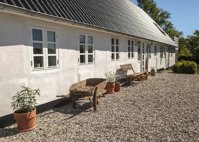 Harre - 300m From The Sea By Interhome *